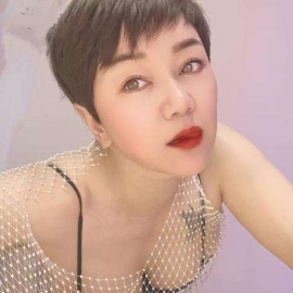 原奥林短发风骚技师